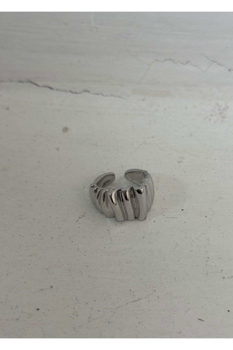 Heliophilia Silver Anillo de Cuerpo de Latón Plateado Ajustable Heliophilia Silver Anillo de Cuerpo de Latón Plateado Ajustable
